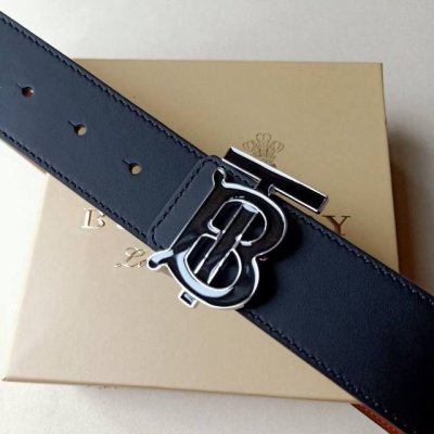 品牌:博柏利 价格:特 尺寸:带宽40Mm 正品尺寸 五金材质:专柜精品扣，真空电镀，工艺精细 带身材质:天然头层牛皮.质感十足，手感柔软。时尚个性，经典百搭！