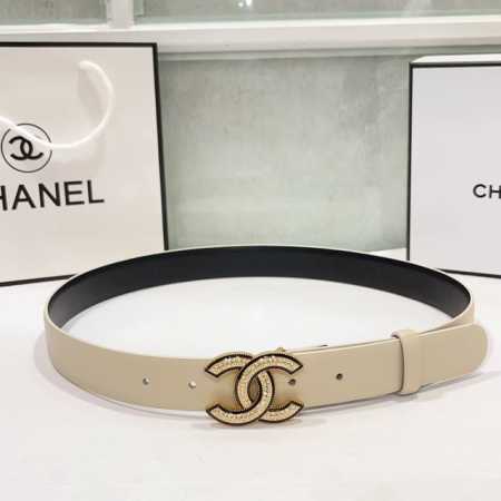 -Chanel 3.0Cm 新款上新，双排钻石加滴胶，搭配头层牛皮，时尚百搭！ - 点击图像关闭