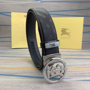 品名：巴宝莉原单 自动带 材质：原单牛皮腰带 百分百头层牛皮腰带保证真皮，24K纯钢扣，专柜原单品质、做工精细，时尚大牌，送人自用首选 包装： 请认准如图专柜包