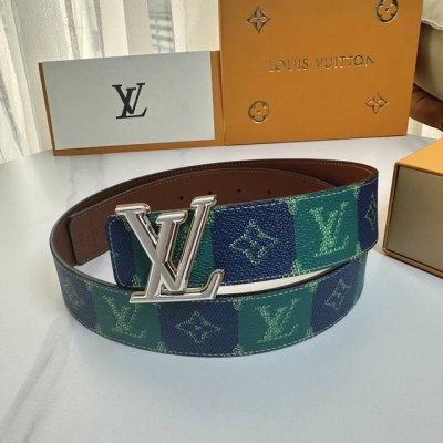 原版包裝 L0Uis Vuitt0N 專櫃最新升級版本 寬度40毫米 全新訂製帆布搭配最新進口原廠皮底 配置新型字母搭扣 經典百搭款！