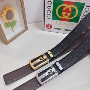 品名：古奇.Gu...Ci 原单 材质：原单牛皮腰带 专柜原单品质、做工精细，时尚大牌，送人自用首选 包装： 请认准如图专柜包装赠送打孔器手提袋专柜礼盒宽度3.