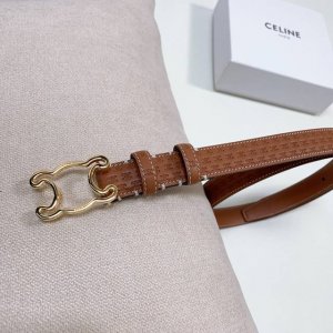 特 Celine 压小花 Triomphe中号Triomphe压印天然牛皮革腰带 2.5Cm 最新款