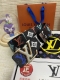 品名：Lv..路易..威登原单 材质：原单牛皮腰带 百分百头层牛皮腰带保证真皮，24K纯钢扣，专柜原单品质、做工精细，时尚大牌，送人自用首选 包装： 请认准如图