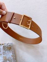 Dior 黄铜金属双针搭扣 、Cd扭钉，采用双面进口小牛皮精心打造 呈现绗缝效果 5.0Cm 码数75-100欧