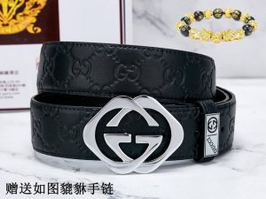 皮带：古奇.Gu...Cci原单 腰带：百分百头层牛皮，保证真皮。24K纯钢扣双面可用专柜同等质量， 送人自用首选 包装： 请认准如图专柜包装，赠送打孔器，银联