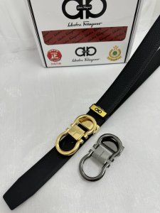 品名：菲拉格幕 原单 材质：原单牛皮腰带 百分百头层牛皮腰带保证真皮，24K纯钢扣，专柜原单品质、做工精细，时尚大牌，送人自用首选 包装： 请认准如图专柜包装赠