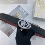 特 配全套包装礼盒 范思哲。男士花皮腰带38Mm 双面进口花皮皮压制。可双面使用 专柜走线 搭配新款扣