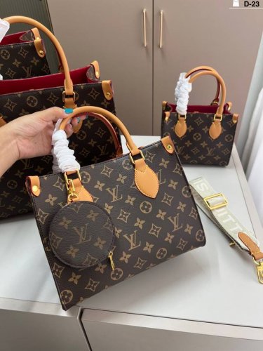 小 Lv路易威登丛林托特包 奢华与经典的老花托特 包型方正挺括 非常气质 D-23尺寸41×31 33×27 25×20 18×15