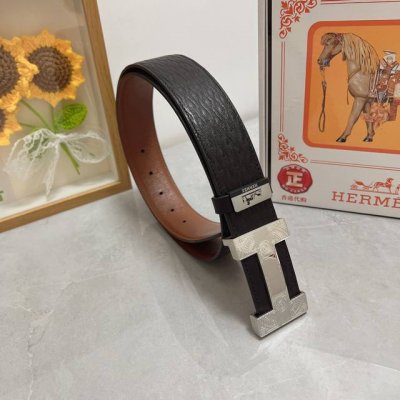 品名：爱马仕.Hermès 原单 材质：原单牛皮腰带 百分百头层牛皮腰带保证真皮，24K纯钢扣，专柜原单品质、做工精细，时尚大牌，送人自用首选 包装： 请认准如