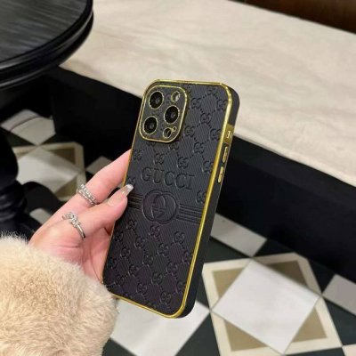 古驰Gucci电镀侧贴压纹手机壳 全包精孔手机壳 型号 为了不出现报错型号 请打开本机查看手机设置显示的型号 iphone16系列更新 iphone16pro
