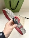 特 宽度4.0Cm Gucci 双面腰带，一侧为gg Supreme帆布，反面一侧为枣红色头层小牛皮。配以互扣式双g拼色扣采用真空电镀
