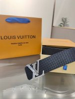 特 Louis Vuitton男士腰带：经典原单品质，搭配精品五金，精工制作，细节看图，实物拍摄，高端奢华，宽度4.0Cm