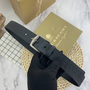 巴宝莉 男士花皮腰带35Mm 可双面使用 专柜走线 原单品质 搭配新款扣