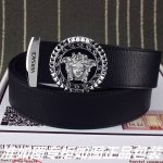 品名：范思哲.Ver sace原单 型号：认准如图专柜包装，赠送打孔器 材料：百分百头层牛皮，保证真皮。美人头，24k钢扣，雕花工艺专柜同等质量， 送人自用首选