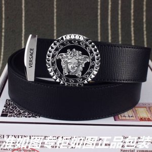 品名：范思哲.Ver sace原单 型号：认准如图专柜包装，赠送打孔器 材料：百分百头层牛皮，保证真皮。美人头，24k钢扣，雕花工艺专柜同等质量， 送人自用首选