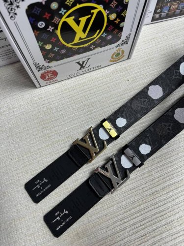 品名：Lv..路易..威登 材质：原单牛皮腰带 百分百头层牛皮腰带保证真皮，24K纯钢扣，专柜原单品质、做工精细，时尚大牌，送人自用首选 包装： 请认准如图专柜