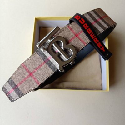 品牌:博柏利 价格:特 尺寸:带宽38Mm 正品尺寸 五金材质:专柜精品扣，真空电镀，工艺精细 带身材质:天然头层牛皮，质感十足，手感柔软。时尚个性，经典百搭！