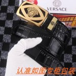男士腰带：范思哲 原单 男士皮带：百分百头层牛皮，保证真皮。24K纯钢扣双面可用专柜同等质量， 送人自用首选 包装： 请认准如图专柜包装，赠送打孔器，银联发票，