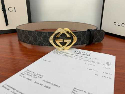 Gucci 经典款G家印花 搭配顶级镶钻两件套钢扣 采用精挑细选进口顶级牛皮，手感柔软细腻！品质保证：带身宽度4.0Cm