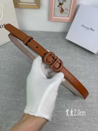 宽度2.0Cm Dior 迪奧 爆款平面無線帶身 Saddle黑色牛皮革皮带。 烤漆金属“Cd”标志 採用進口雙面頭層牛皮 - 点击图像关闭