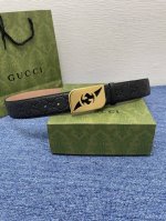 Gucci 经典款进口原厂印花面 搭配原版皮底 精品钢扣 宽4.0 Cm 经典永不过时款 潮流大方 时尚百搭