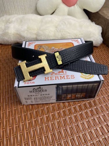 品名：爱马仕.HermèS 原单 材质：原单牛皮腰带 百分百头层牛皮腰带保证真皮，24K纯钢扣，专柜原单品质、做工精细，时尚大牌，送人自用首选 包装： 请认准如