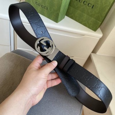 特 Gucci -古驰 宽： 3.7Cm 意大利原厂压花皮 黑咖双面可用 精品纯铜旋转扣 。