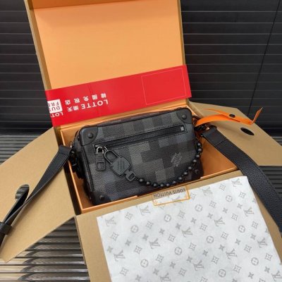 Louisvuitton 路易威登 Lv Trunk Damoflage黑帆布Pharrell设计新款链条盒子包 小方包 男女通用斜挎包 小箱子 实物拍摄 原厂