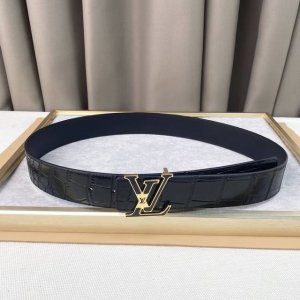 Lv商务休闲、正装均可佩戴！3.8Cm 最新款扣头，抛光扣头、时尚百搭