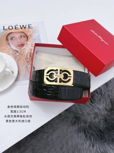 特 菲拉格慕 不锈钢自动扣腰带 宽度3.5Cm Kgb2I180 品质款式，高档 耐用。进口头层仿真鳄鱼肚皮纹，可以媲美真鳄鱼，耐用性 纹路都极像。底皮：意大利
