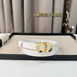 Dior 24早春新款 C D搭扣黄铜腰带扣，女士小牛皮腰带 经典永存 2Cm