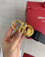 配送专柜全套礼盒包装。Ferragamo菲拉格慕 高级定制款男士皮带，带身3.5Cm 采用双面头层荔枝纹！双面可用！真材实料很有质感，时尚经典不失风范，可自行裁