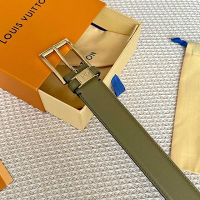 原版包装 L0Uis Vuitt0N 今季新品 男士原單腰帶 寬度35毫米 经典双面小牛皮 搭配新款针扣五金 低调百搭款 适合沉稳低调的男神使用