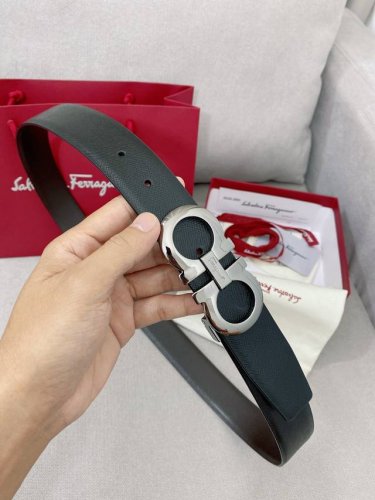 特 Ferragamo 官网同步更新，代购原单腰带，进口头层牛皮搭配真空电镀精品扣支持NFC防伪验证，时尚百搭，宽度3.5cm.