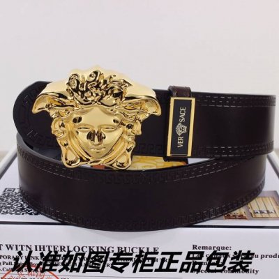 品名：范思哲.Ver…Sace双面用P200 型号：认准如图专柜包装，赠送打孔器 材料：百分百头层牛皮，保证真皮。美人头钢扣，双面可用，长城纹带身，一面黑色一面