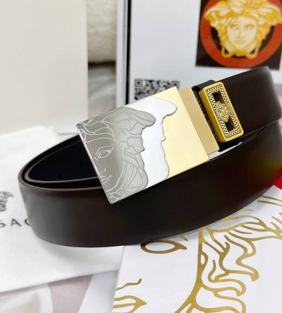 皮带：Versace.范思哲顶级复刻. 腰带：原单品质百分百进口头层牛皮，保证真皮。美人头半脸间色双拼接工艺.真空电镀.永不掉色.24K纯钢扣纯手工3D浮雕图案