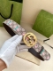 宽度4.0Cm Gucci 蜜蜂图案是Gucci动物王国中的标志性元素之一，在这款配饰中焕新演绎为卡通风格设计。这款腰带融合了经典蜜蜂元素和双G图案，突显品牌悠