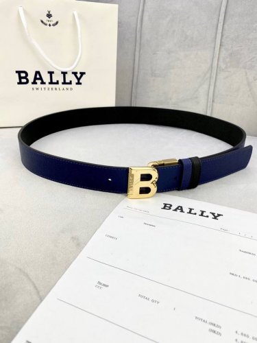 特 3.5Cm Bally 巴利双色手掌纹头层小牛皮 两面可用，配有金银字母扣头该皮带可调节，且能根据需要剪裁质量保证达到修身效果