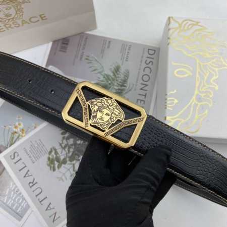 配全套包装礼盒 范思哲。男士花皮腰带38Mm 双面进口花皮皮压制。可双面使用 专柜走线 搭配新款扣 - 点击图像关闭