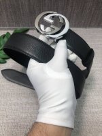 配全套包装礼盒 古驰：原单头层牛皮荔枝纹面.内衬头层小牛皮底，搭配原单扣：原产皮料定制，专柜宽度4.0