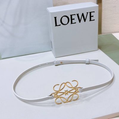 罗意威.Loewe 女士腰带官方同步，镂空金属腰带，光滑牛皮革腰带，五金4.0Cm、皮带身1.0Cm精品，正面饰有anagram牛皮革镂空装饰，实物拍摄