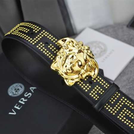 范思哲 ，宽4.0Cm， 原单货，专柜同款、实拍图，带身采用原厂进口原版皮镶满纯铜柳丁，.牛皮，结合精致的美人图扣头，时尚与美的聚焦，触碰手感舒适，有质感，清晰 - 点击图像关闭