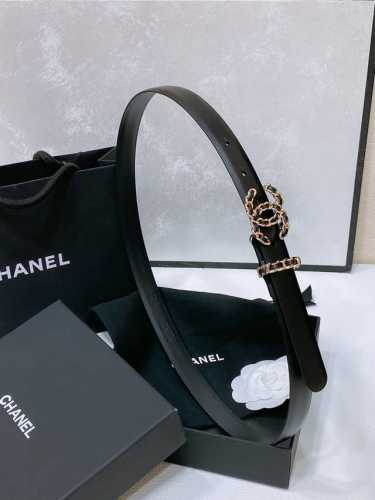 Chanel 24C 链条 牛皮黑 Logo搭扣 黄铜金属 进口胎牛皮平纹带身 饰有Cc小Logo手感柔软 细腻 2.0Cm