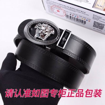 品名：范思哲.Ver sace原单 型号：认准如图专柜包装，送打孔器 材料：双面可用，百分百头层牛皮，保证真皮。美人头，24k钢扣，复古做旧工艺长城纹路，双面可