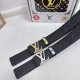 品名：Lv..路易..威登 材质：原单牛皮腰带 百分百头层牛皮腰带保证真皮，24K纯钢扣，专柜原单品质、做工精细，时尚大牌，送人自用首选 包装： 请认准如图专柜