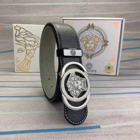 品名：Versace.范思哲 材质：原单牛皮腰带 百分百头层牛皮腰带保证真皮，24K纯钢扣，专柜原单品质、做工精细，时尚大牌，送人自用首选 包装： 请认准如图专 - 点击图像关闭