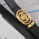 品名：Versace.范思哲 材质：原单牛皮腰带 百分百头层牛皮腰带保证真皮，24K纯钢扣，专柜原单品质、做工精细，时尚大牌，送人自用首选 包装