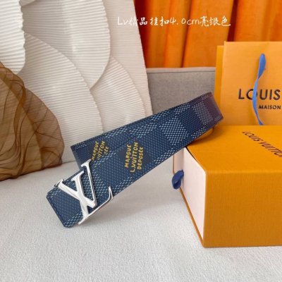 特 LOUIS VUITTON ：经典原单品质，面蓝色格纹印花配蓝色平纹底，搭配原单精品扣，精工制作，细节看图，实物拍摄，高端奢华，宽度4.0cm