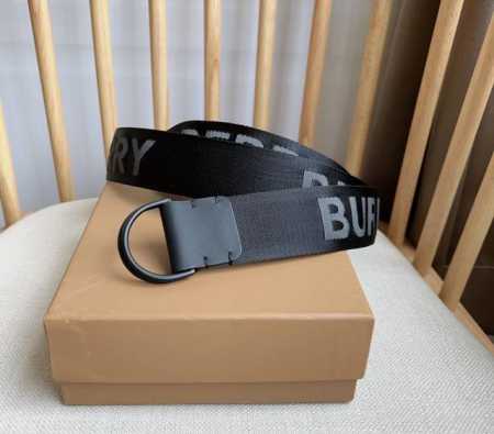 Burberry 巴宝莉 双D型环搭扣设计 灵感源自品牌标志性Trench风衣 意大利腰带 宽:4.0Cm 巴宝莉专属标识 引领时尚的顶端 流行款 - 点击图像关闭