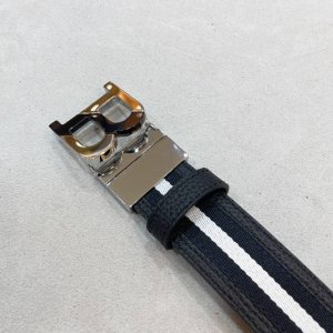 专柜ＢＡ、ＬＬＹ 拼色款全皮手工拼接 双面两用 尺寸3.4Cm